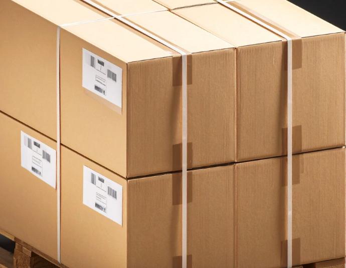Carga sobre pallet y fleje